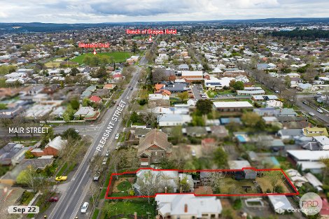 16 Pleasant St S, Newington, VIC 3350