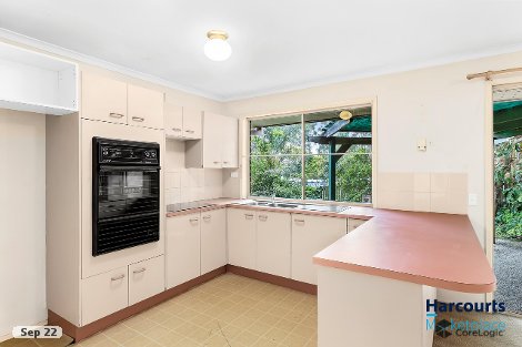 18 Radcliffe St, Sinnamon Park, QLD 4073