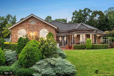 8 Staveley Ct, Lakelands, NSW 2282