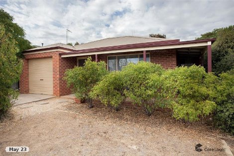 18 Graham St, Kangaroo Flat, VIC 3555