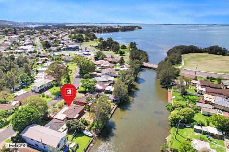 13 Oaks Ave, Kanahooka, NSW 2530