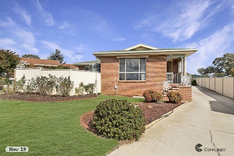 1/13 Chardonay Pl, Queanbeyan West, NSW 2620