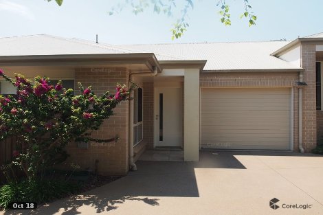 2/15 Cranley St, South Toowoomba, QLD 4350