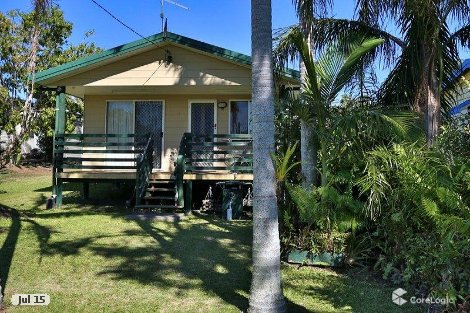 4 Meadow St, Keppel Sands, QLD 4702