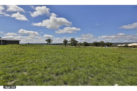 38 Hilltop Dr, Gowrie Junction, QLD 4352