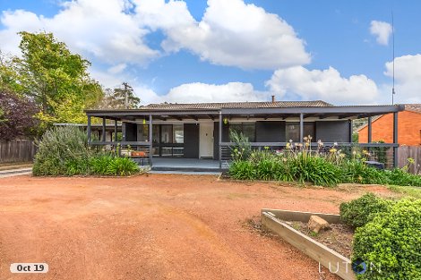 10 Macfaull Pl, Stirling, ACT 2611