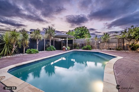 15 Cumquat Ct, Cranbourne North, VIC 3977