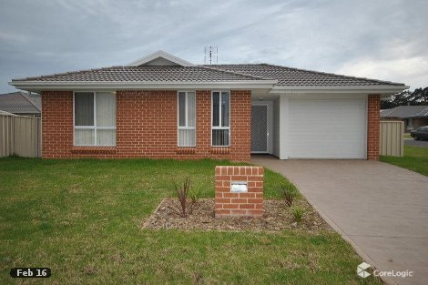 10 Candlebark Cl, West Nowra, NSW 2541