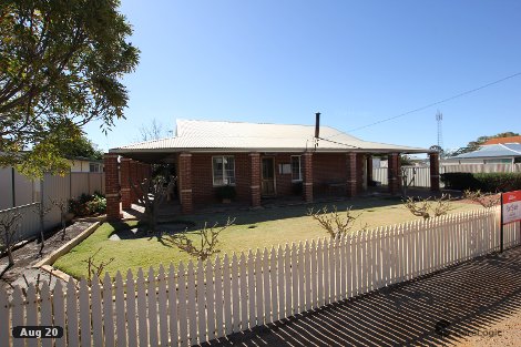 6 Longhurst St, Narembeen, WA 6369