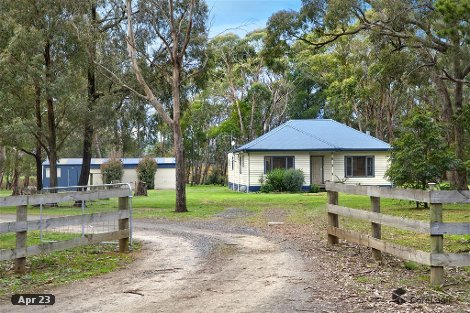 89 Clarkes Rd, Enfield, VIC 3352