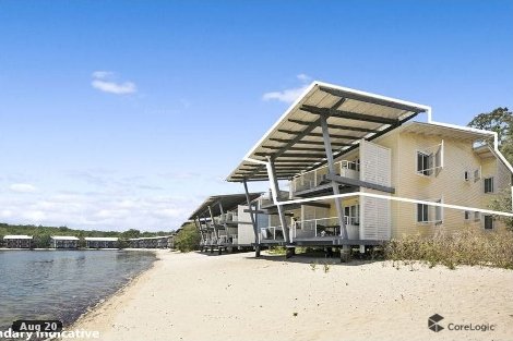 3103 Island St, South Stradbroke, QLD 4216