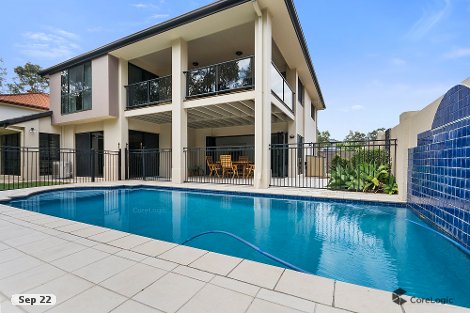 8 Brookeside Cres, Seventeen Mile Rocks, QLD 4073