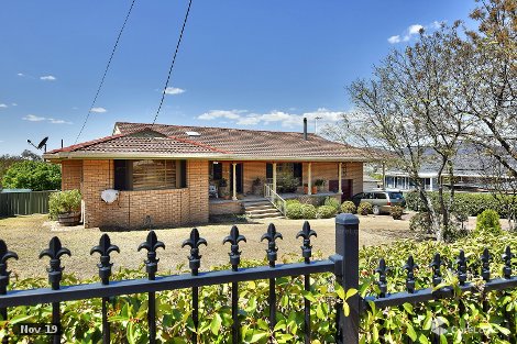 131 Pelham St, Tenterfield, NSW 2372