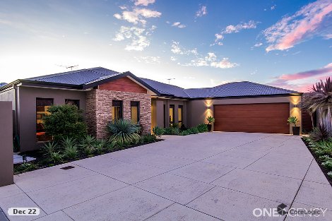 9 Lomatia Rmbl, Halls Head, WA 6210