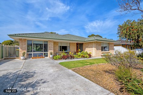 32 Ardross Cres, Collingwood Park, WA 6330