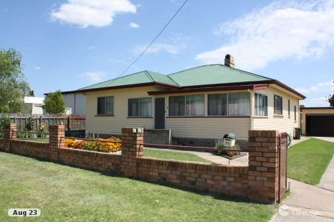 70 Manners St, Tenterfield, NSW 2372