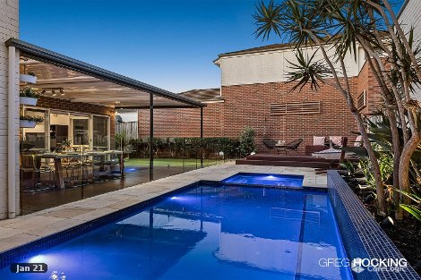 15 Cypress Point Pde, Heatherton, VIC 3202