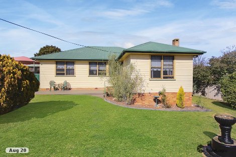 121 Naas St, Tenterfield, NSW 2372