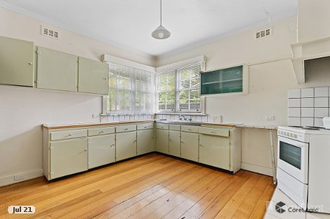 11 Farrington St, Kennington, VIC 3550