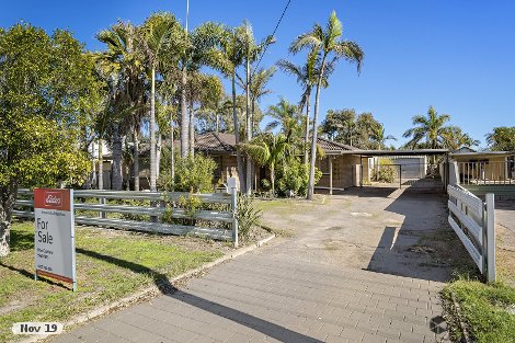 6 Broadfield Cl, Utakarra, WA 6530