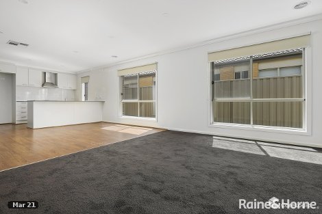 18 Raspberry Way, Kurunjang, VIC 3337