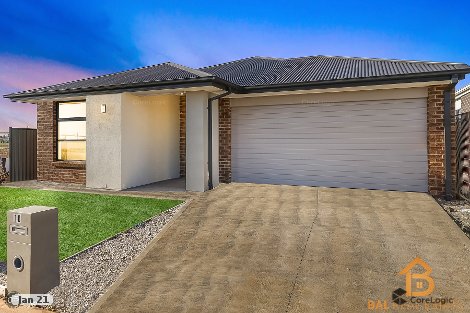 10 Freestone Ave, Melton South, VIC 3338