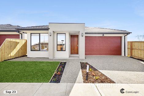 18 Tatarian Rd, Sunbury, VIC 3429