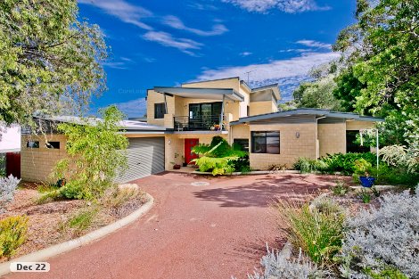 11 Crabbe Pl, Karrinyup, WA 6018