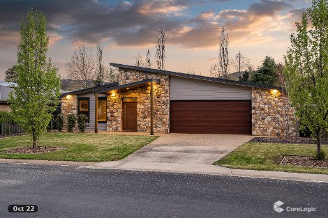 52 Mountain Mist Dr, Bright, VIC 3741