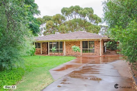 6 Robertson St, West Lamington, WA 6430