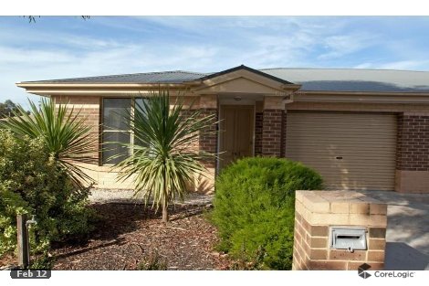 195 Carpenter St, Quarry Hill, VIC 3550