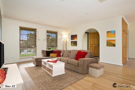 4 Lorikeet Ct, Happy Valley, SA 5159