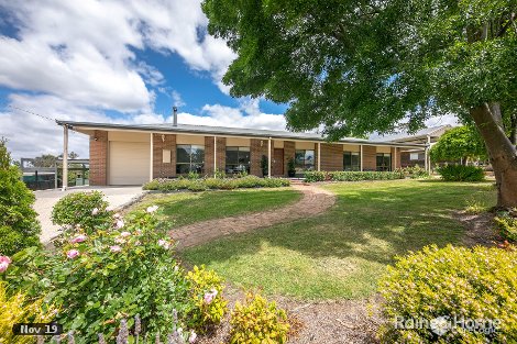 13 Melvins Rd, Riddells Creek, VIC 3431