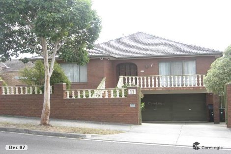 11 Latrobe St, Bulleen, VIC 3105