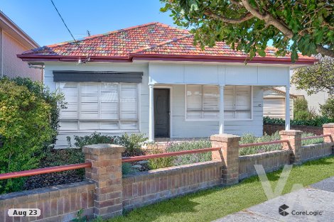 32 Fullerton St, Stockton, NSW 2295