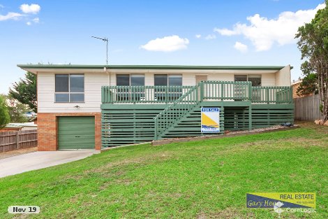 24 Uplands Ave, Lakes Entrance, VIC 3909