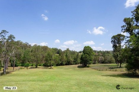 102 Savages Rd, Brookfield, QLD 4069