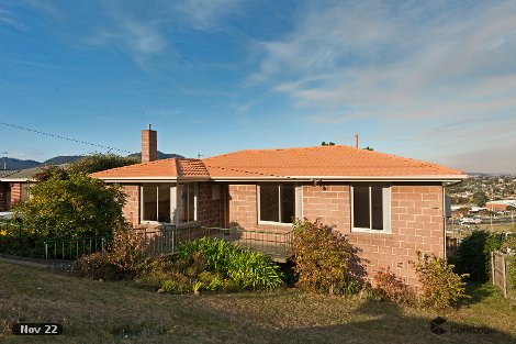 11 Kinarra Cres, Chigwell, TAS 7011