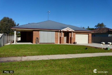 8b Finley St, Tocumwal, NSW 2714