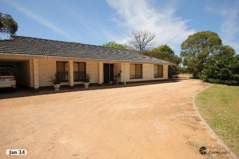 105 Iraak Lake Rd, Iraak, VIC 3494