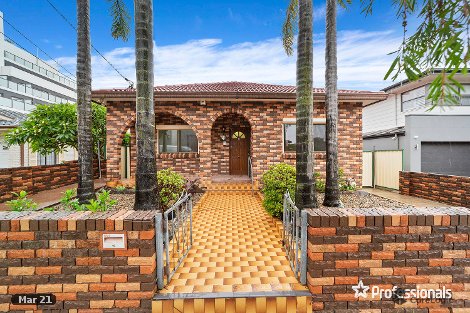 4 Cooks Ave, Canterbury, NSW 2193