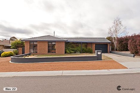 13 Fenston Pl, Gilmore, ACT 2905