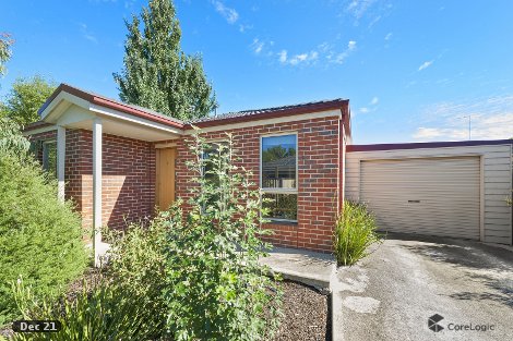 8 Gumdale Pl, Sebastopol, VIC 3356