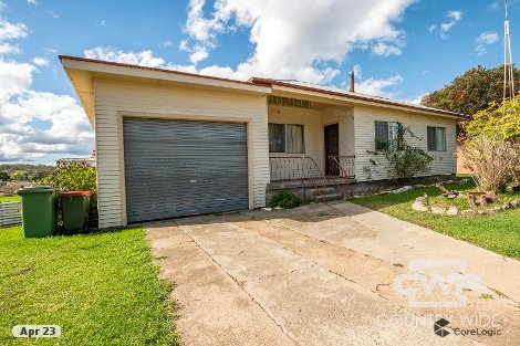 30 Park St, Emmaville, NSW 2371