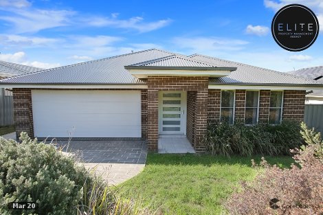 14 Smiggins Dr, Thurgoona, NSW 2640