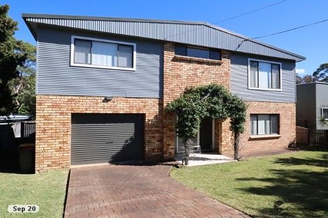 25 Meadowlake Ave, Berrara, NSW 2540