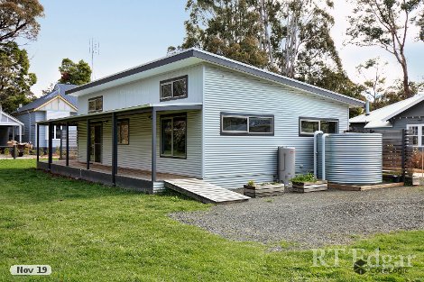 17 Mulcahys Rd, Trentham, VIC 3458