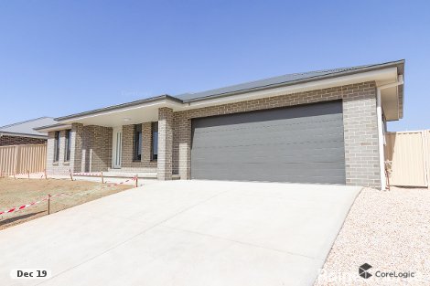 18 Rothery St, Eglinton, NSW 2795