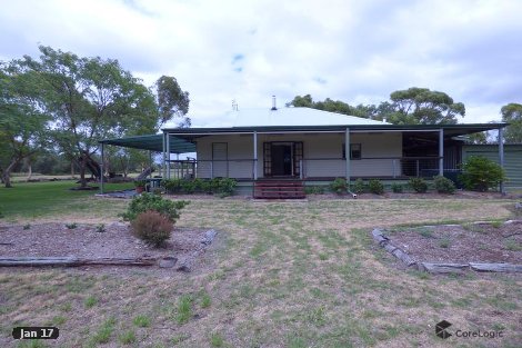 24 Aerodrome Rd, Chinchilla, QLD 4413