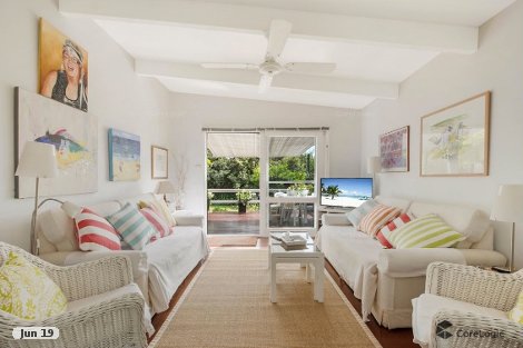 10 Clissold St, Mollymook, NSW 2539